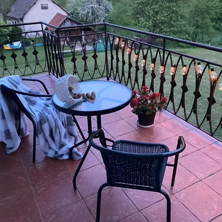 Zaciszny Zakatek Pod Roza Skawinki