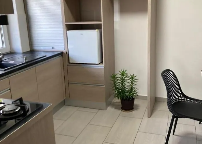 Zaciszny Zakatek Pod Roza * Skawinki